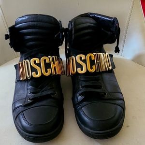 Nice moschino
